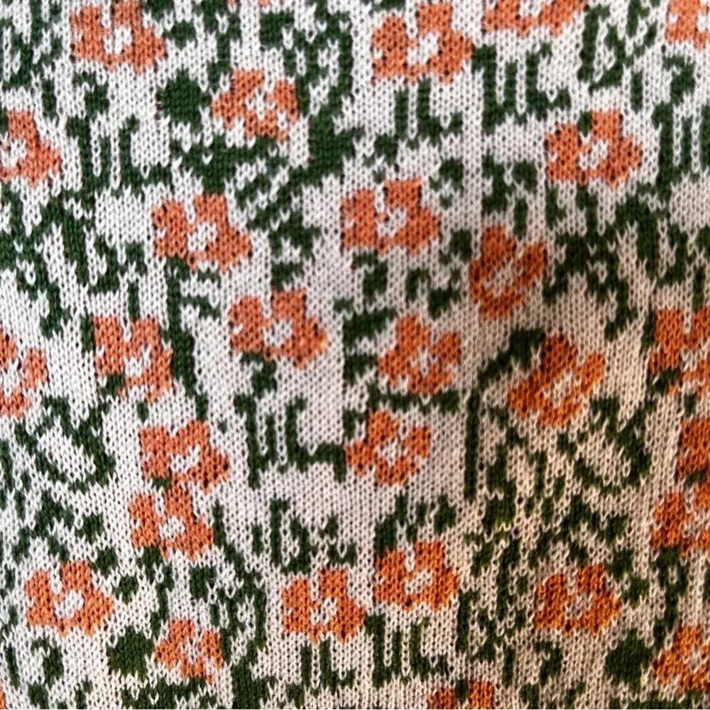 Blush knit green pink floral pattern short sleeve sweater size M